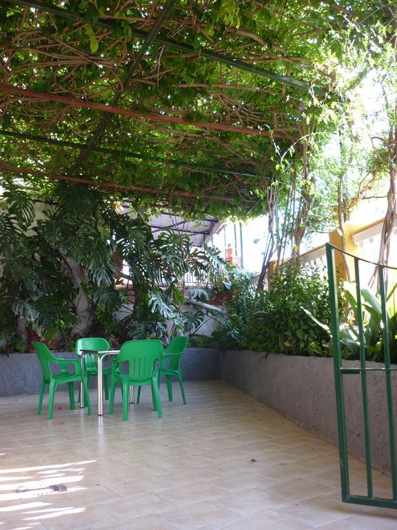 Hotel Las Flores โตล็อกซ์ ภายนอก รูปภาพ