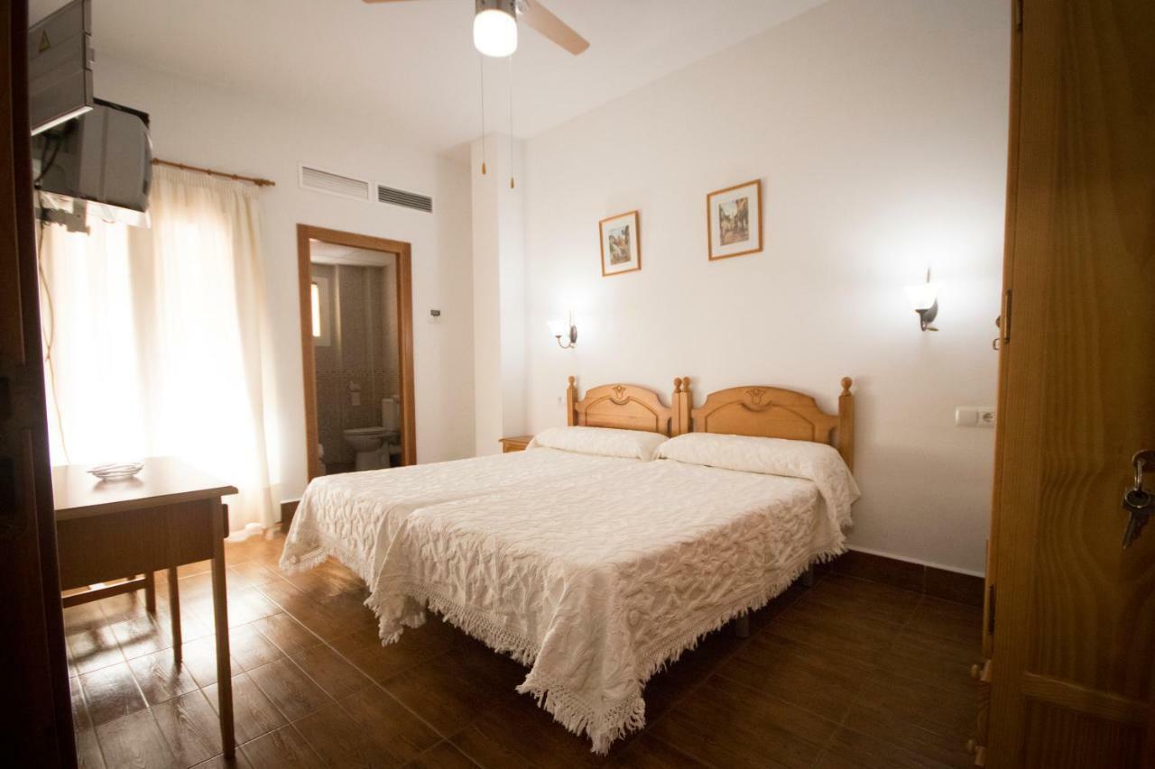 Hotel Las Flores โตล็อกซ์ ภายนอก รูปภาพ