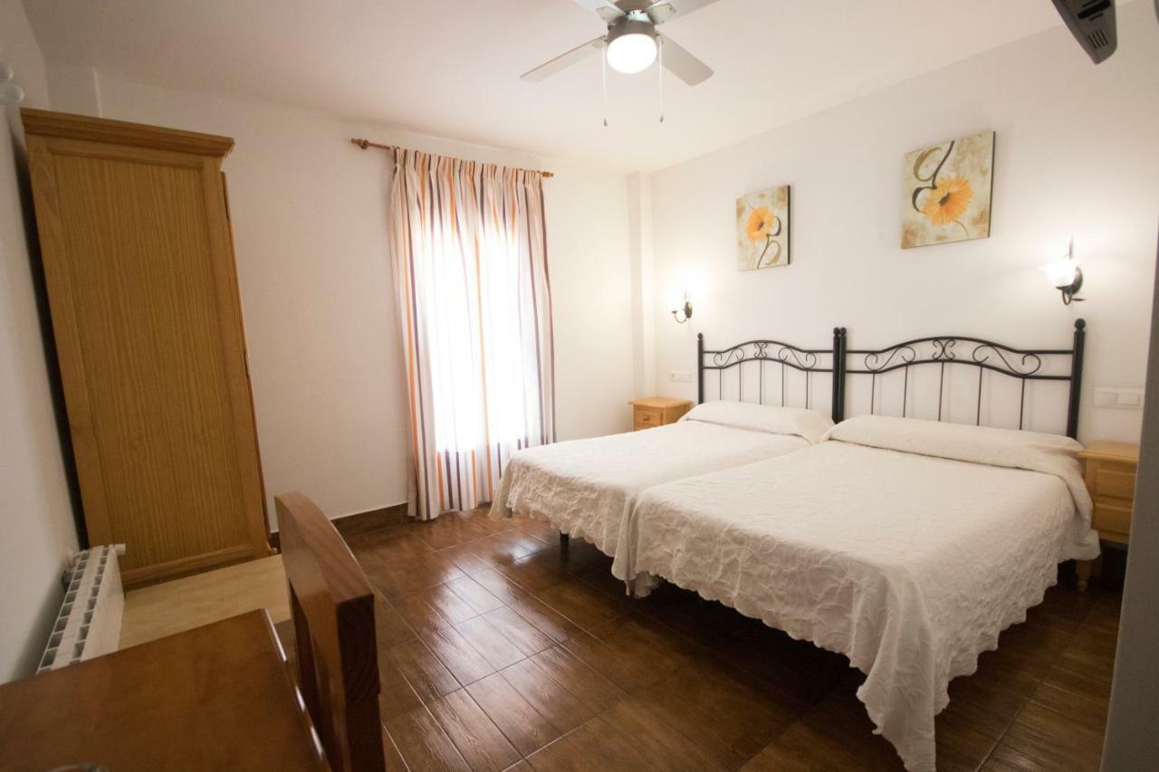 Hotel Las Flores โตล็อกซ์ ภายนอก รูปภาพ